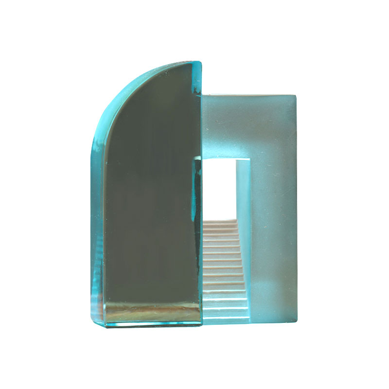 Ornamen mainan Cina kaca buram biru gradien