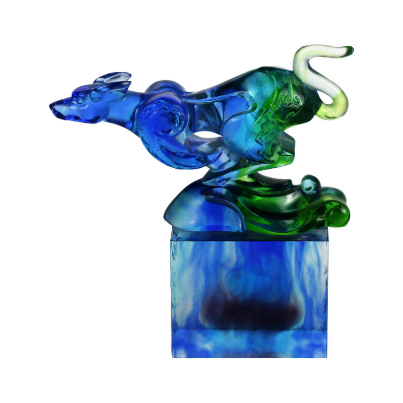 Ornamen segel kaca klasik berwarna biru-hijau