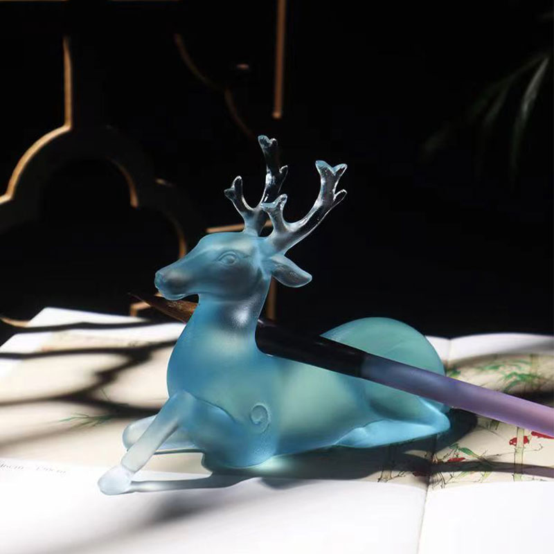 Tempat sikat berbentuk rusa kaca biru