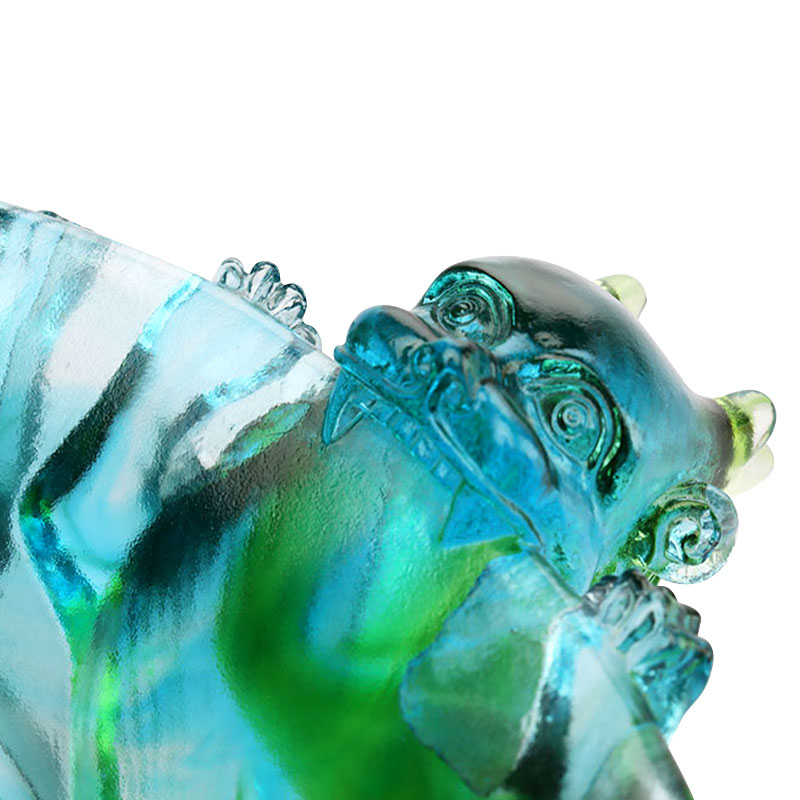 Piring buah kaca hijau transparan