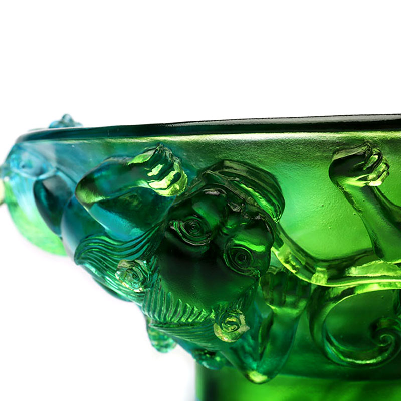 Piring buah kaca hijau transparan