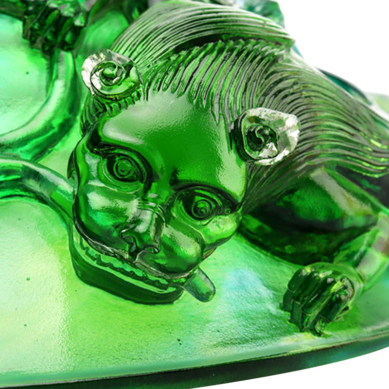 Piring buah kaca hijau transparan