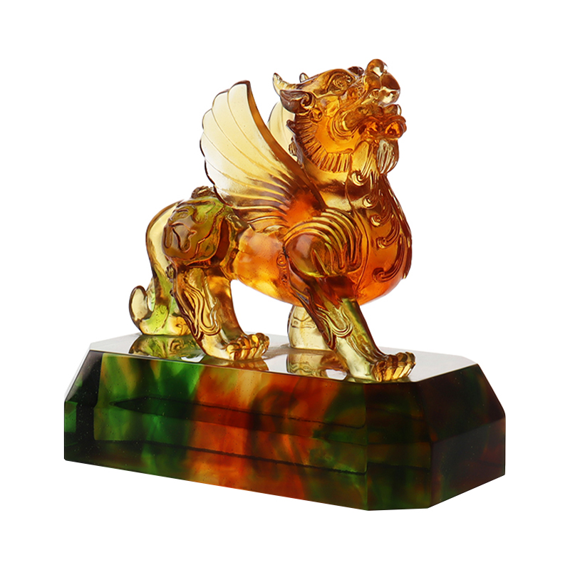 Ornamen binatang glasir berwarna jernih