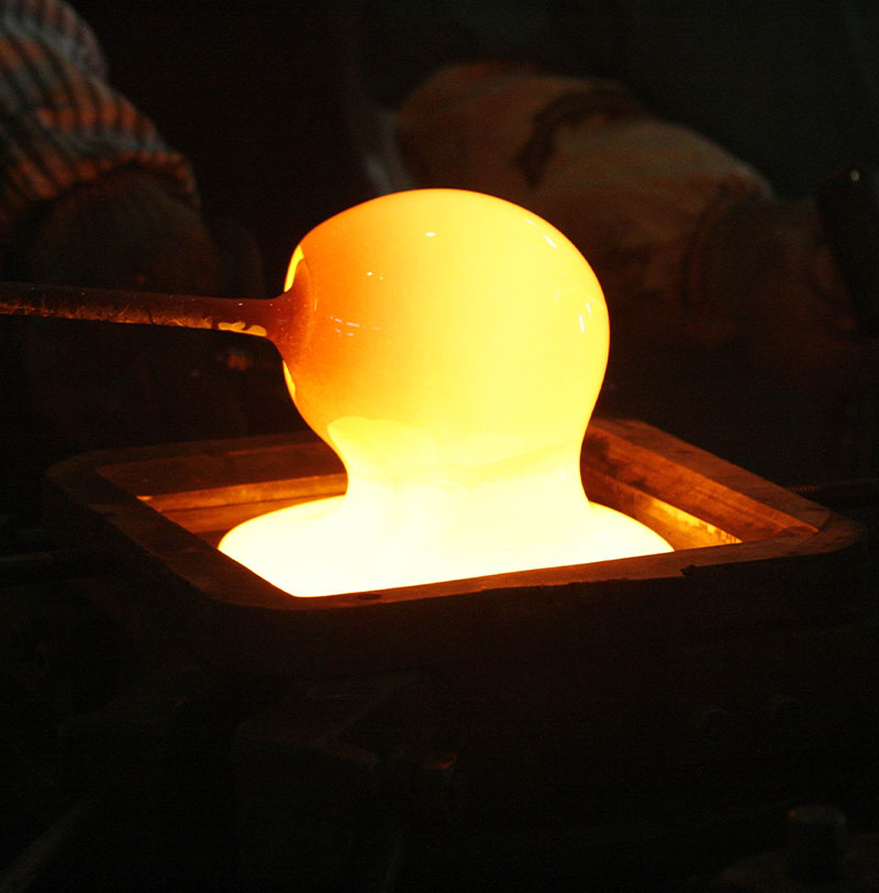 Masukkan ke dalam cetakan