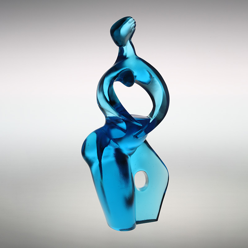 Ornamen patung seni Artemis biru murni